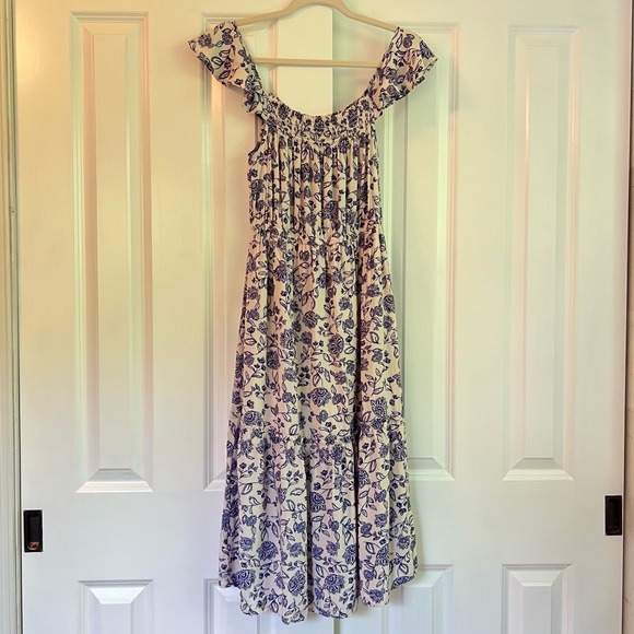 Bobeau Floral Pattern Off Shoulder Tiered Maxi Dress Flutter Sleeve Boho Size XS - Picture 1 of 11
